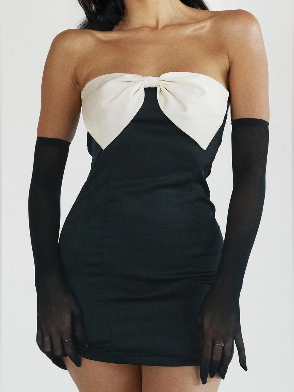 Princess Polly Kesy Bow Tie Mini Dress Black White Strapless Sz US 4